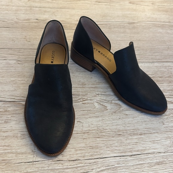 Lucky Brand Gennifa Black Leather Cutout Slip On Loafer Size 6M - Picture 8 of 8